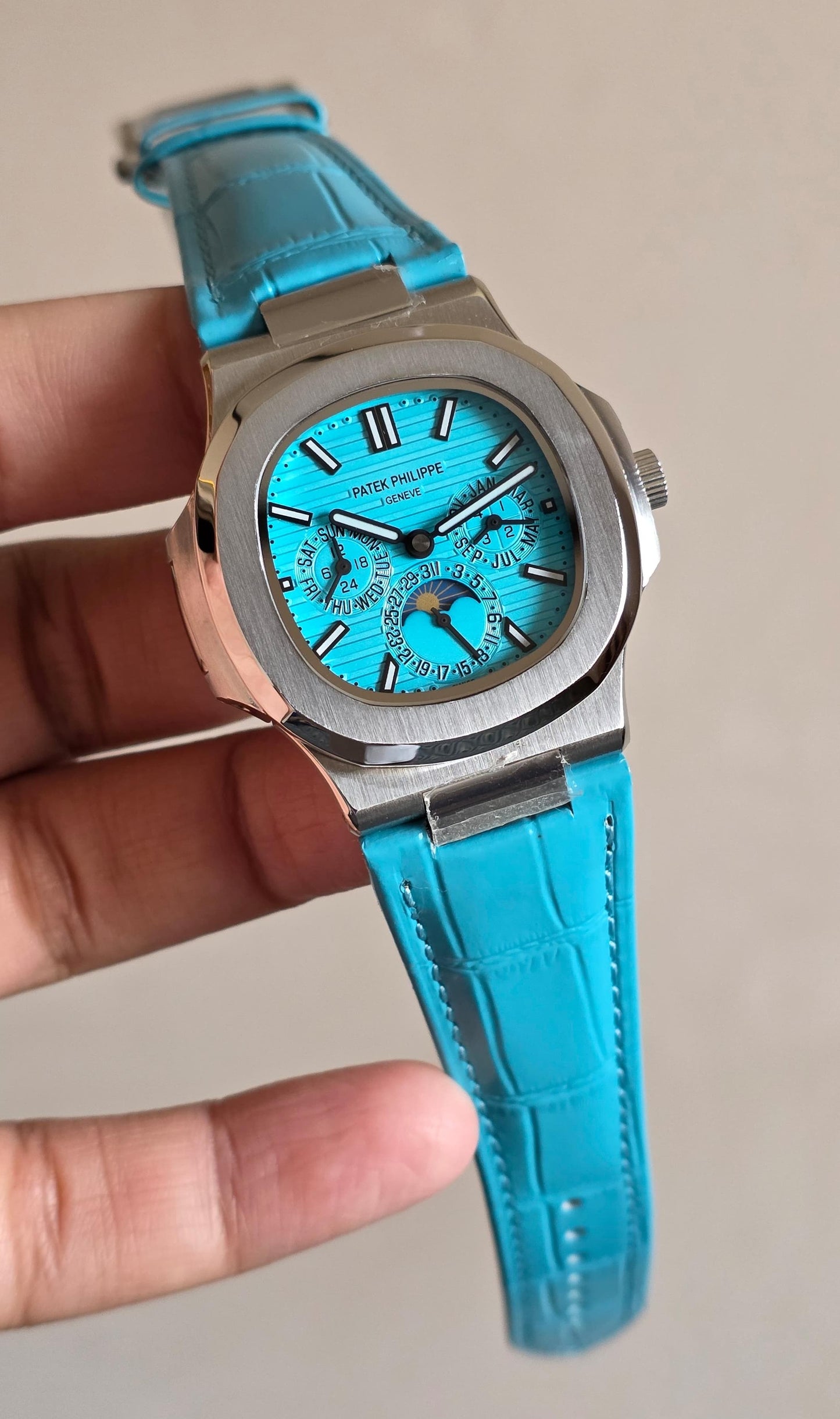 Luxury Automatic Watch – Full Calendar & Moonphase | Tiffany Dial