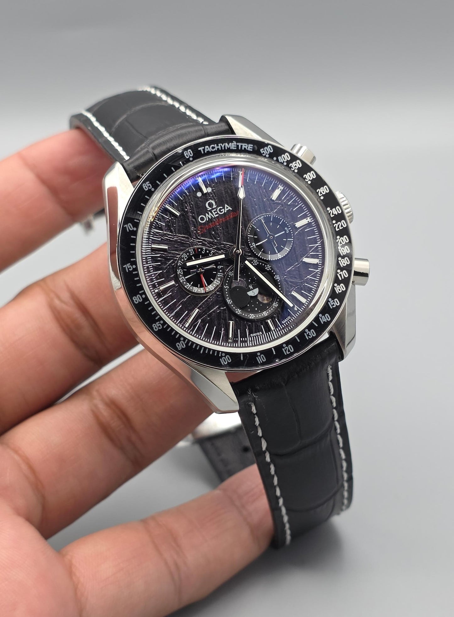 Luxury Moonphase Automatic – Black Leather Edition