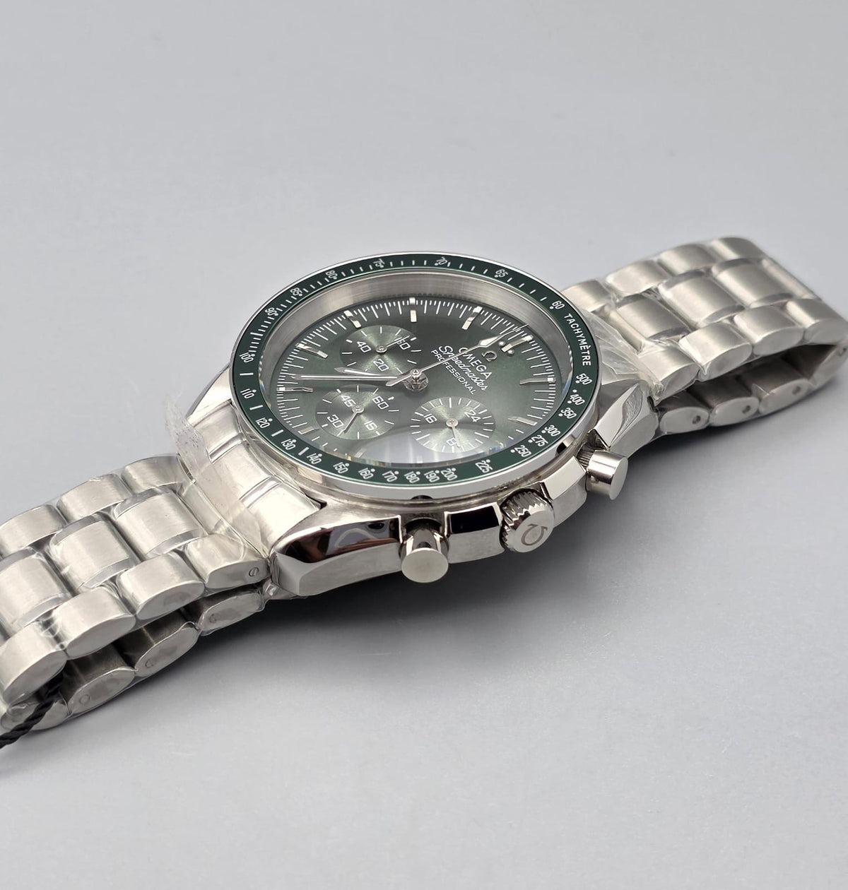 Premium Stainless Steel Olive Green Professional Multi-Function Luxury Watch