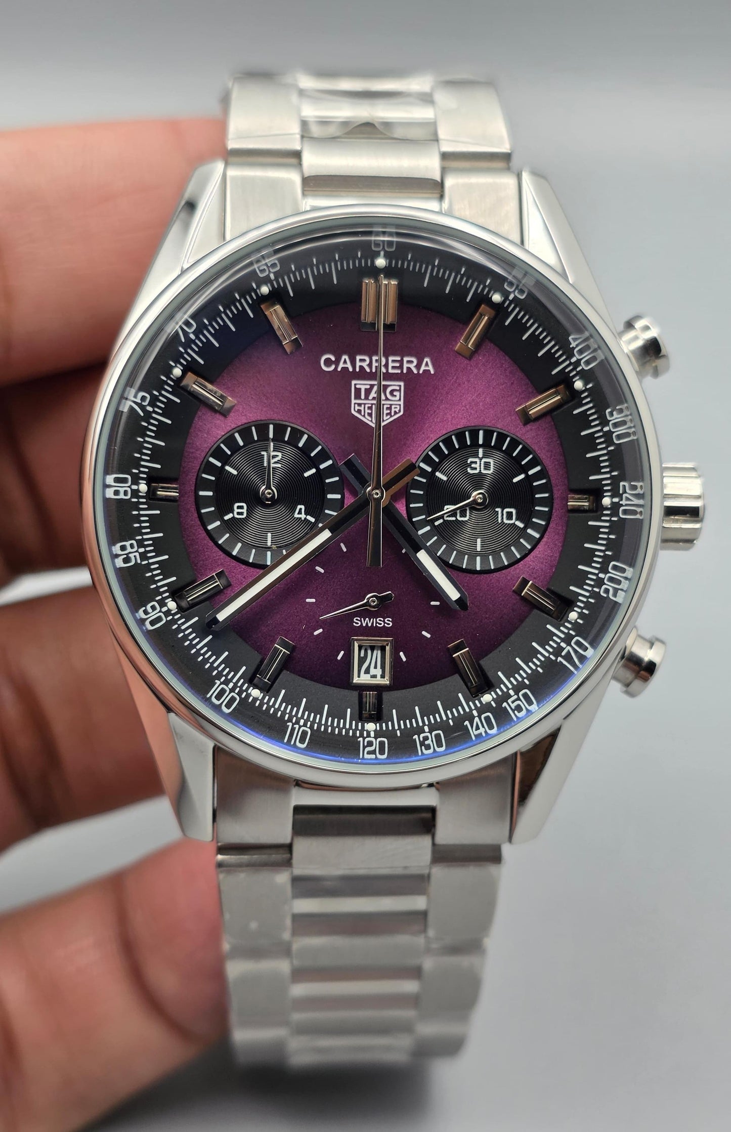 Luxury Chronograph Watch – Maroon Dial Edition