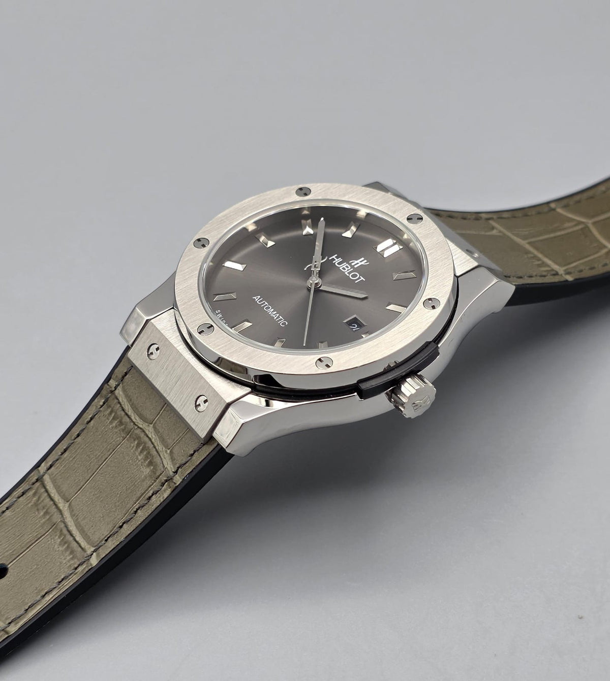 Premium Grey Dial Automatic Luxury Watch – Silver Stainless Steel