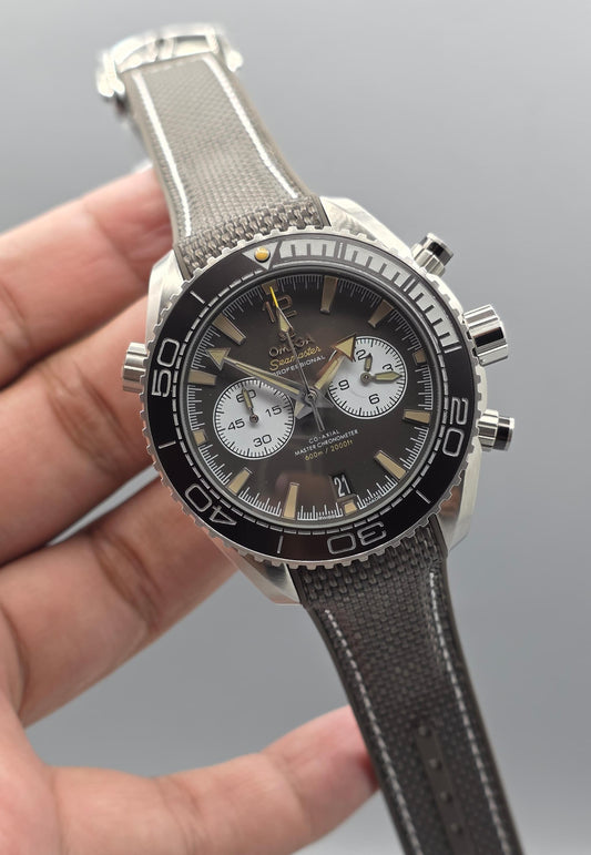 High Quality Luxury Branded Watch - PVC STRAP