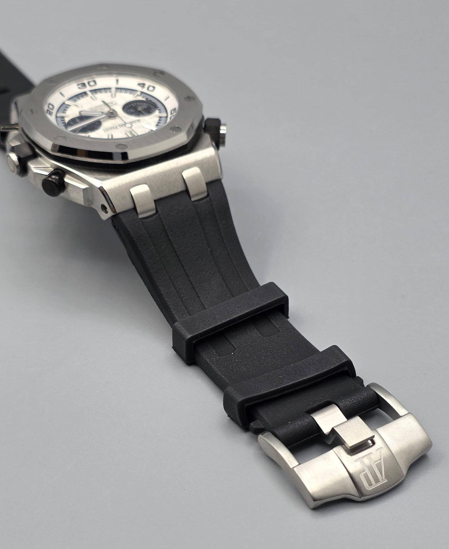 Luxury Octagonal Offshore Diver White Dial Watch