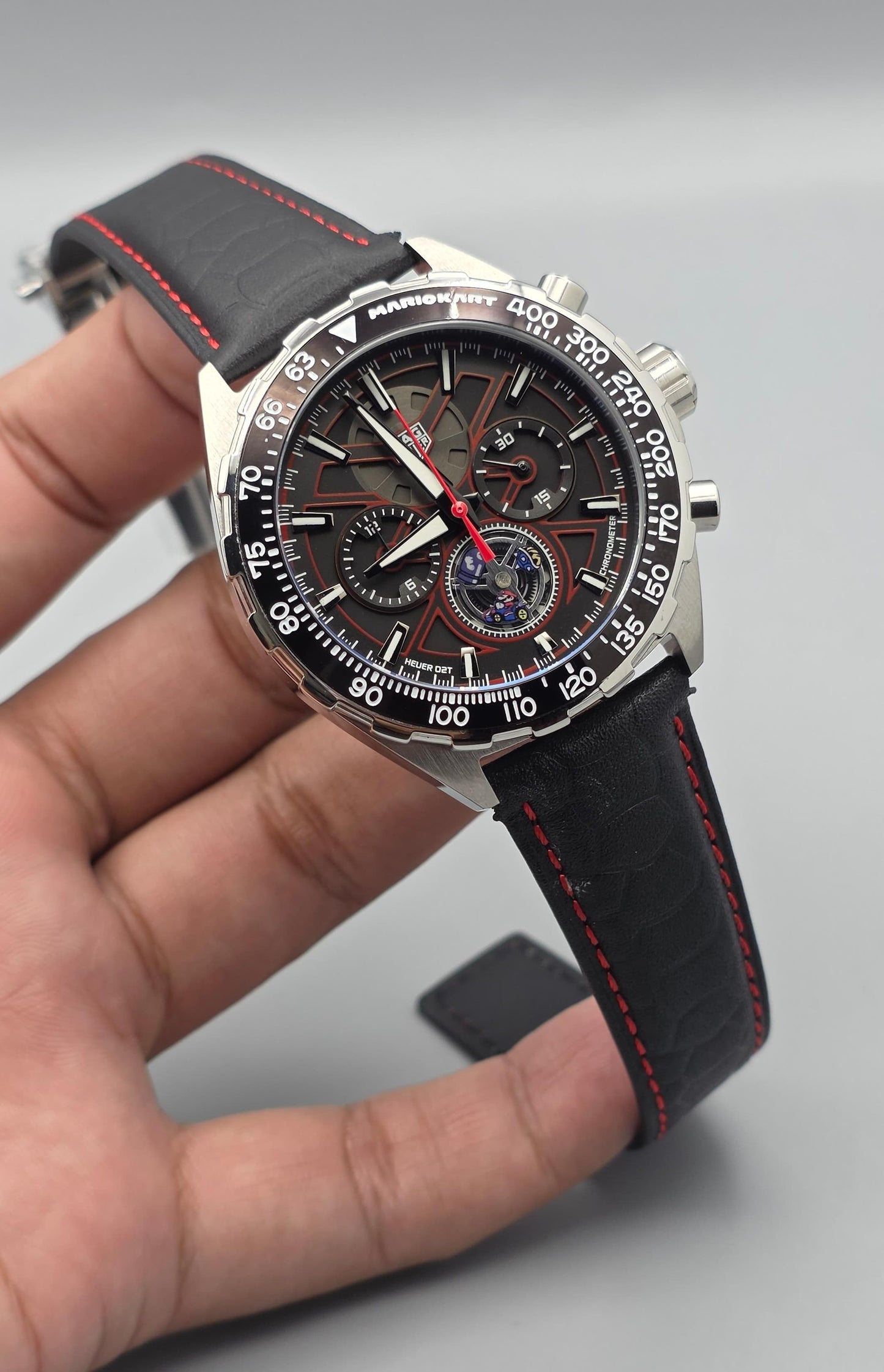 Luxury Sport Chronograph Watch – Black & Red Dial