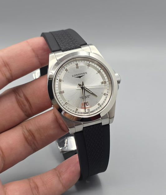 Premium Stainless Steel Silver Diamond-Marker Sport Luxury Watch