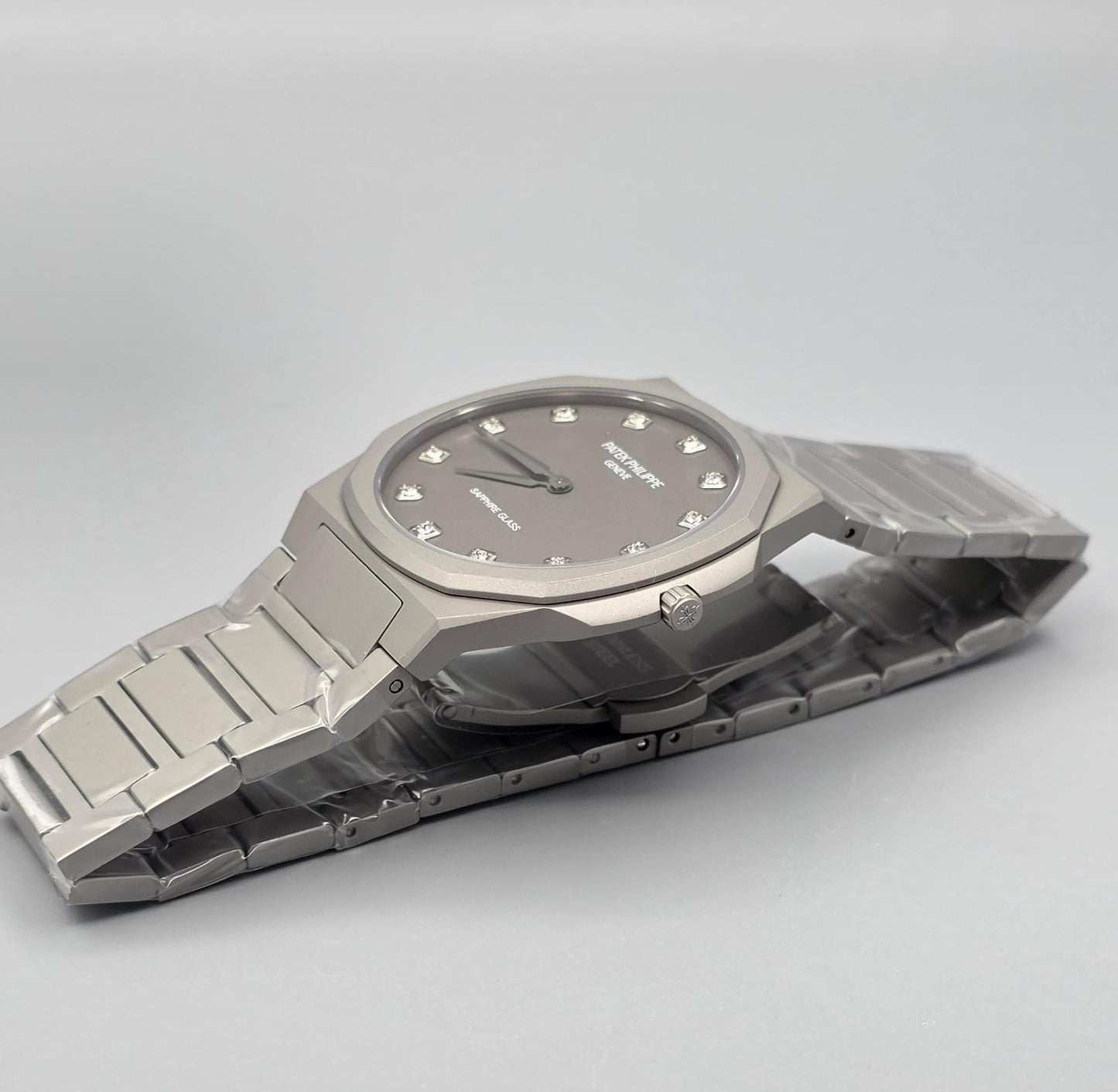 Elegant Grey Dial Diamond-Style Stainless Steel Watch