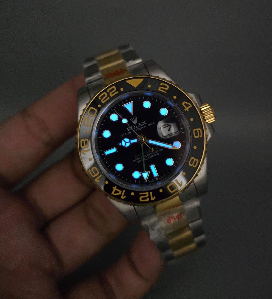 High Quality Luxury Branded Watch - Two tone G.M.T