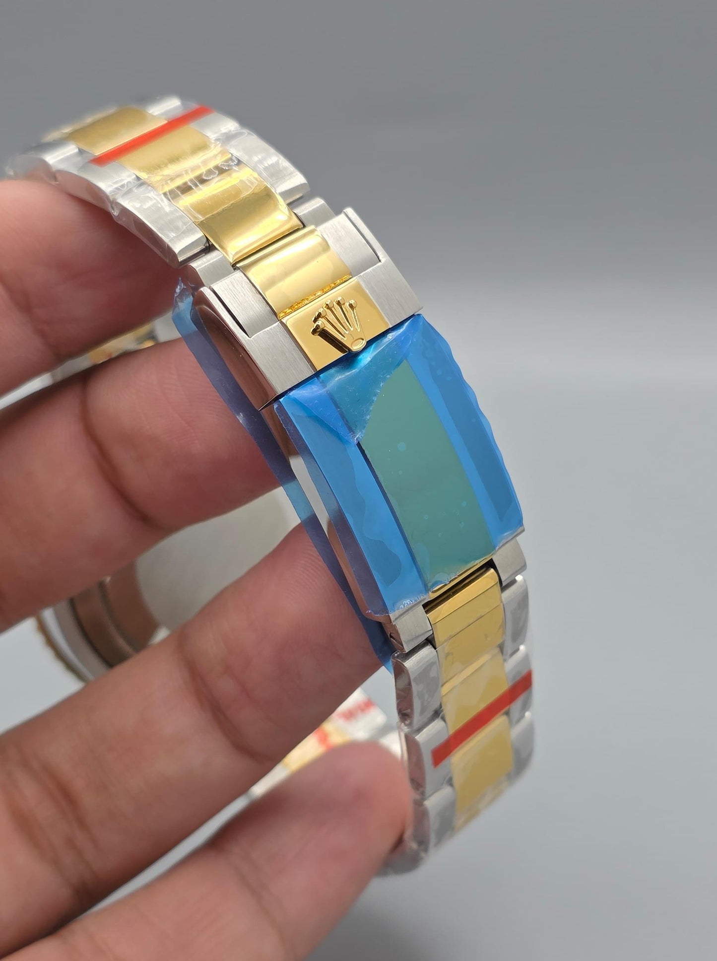 High Quality Luxury Branded Watch - Two tone G.M.T