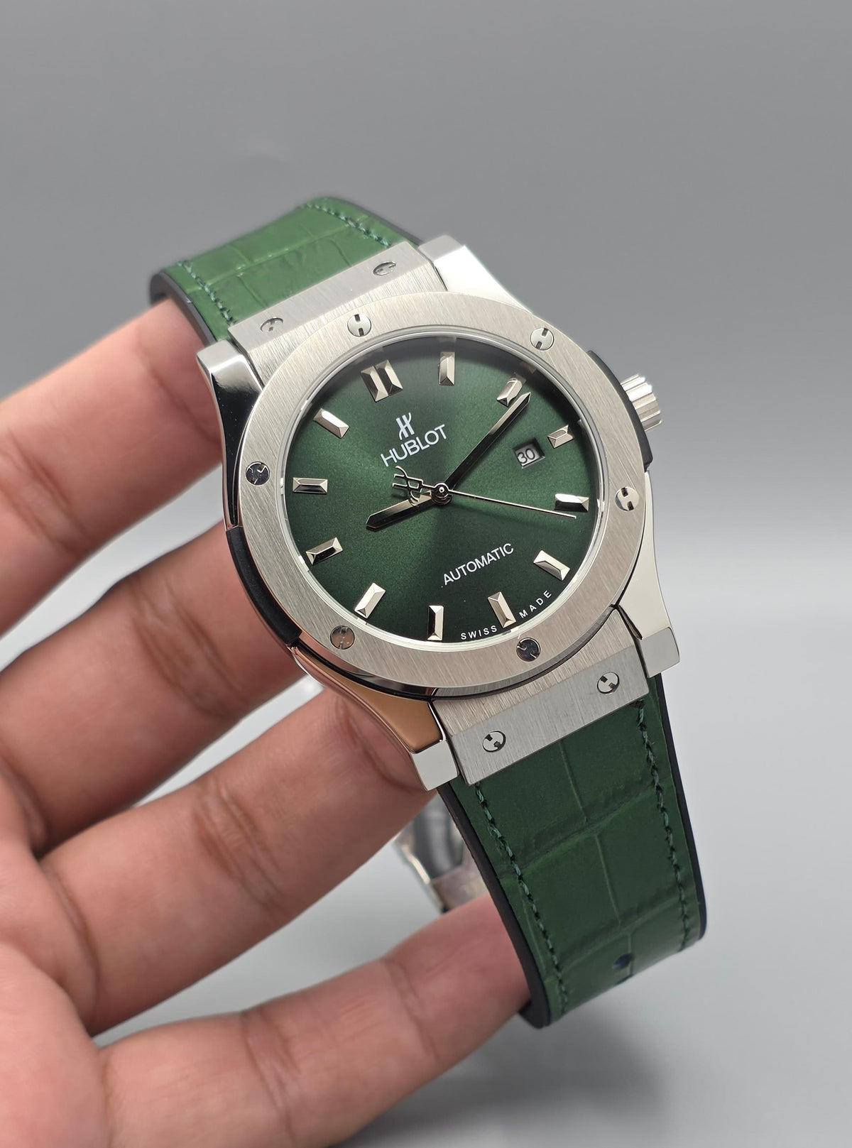 Premium Green Dial Automatic Luxury Watch – Silver Stainless Steel