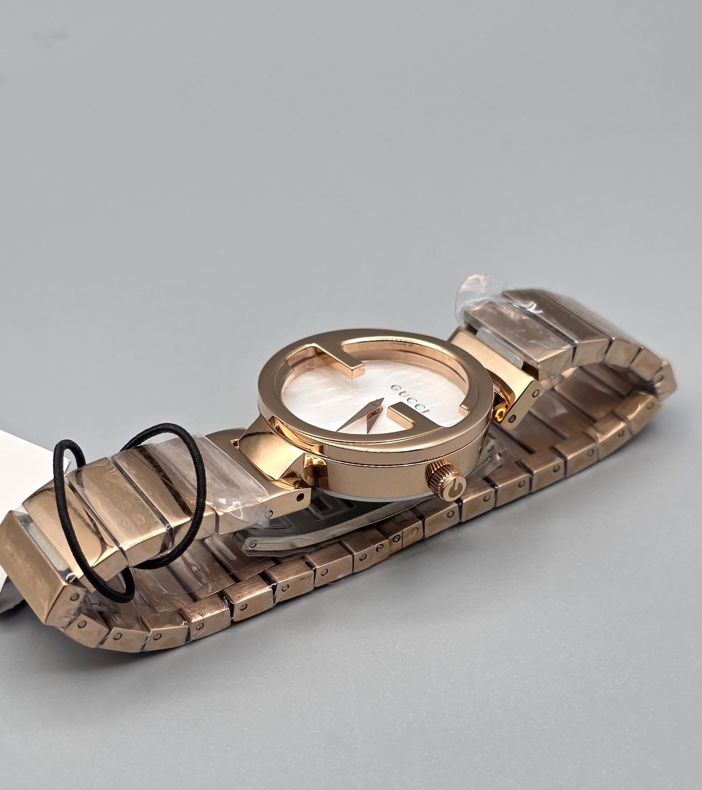 Luxury Ladies Watch – Full Rose Gold Interlocking Edition