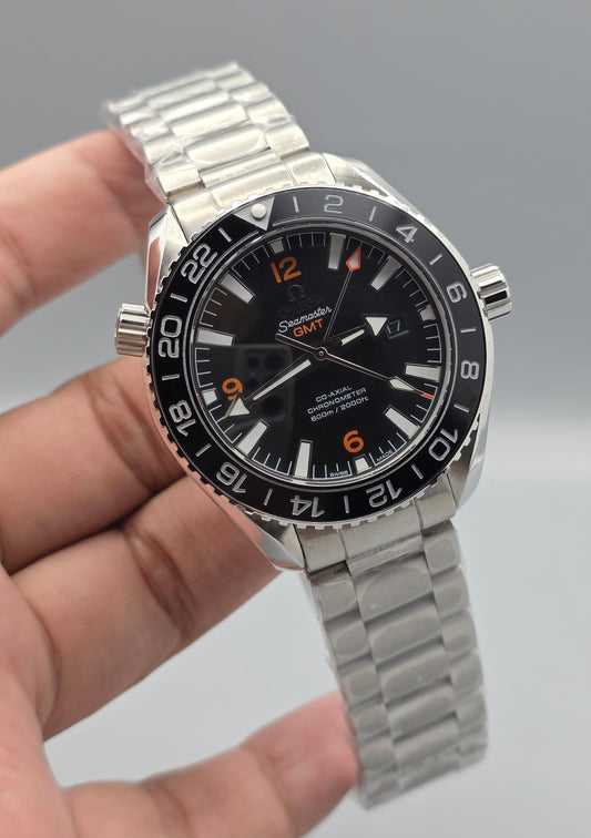 High Quality Luxury Branded Watch - Silver