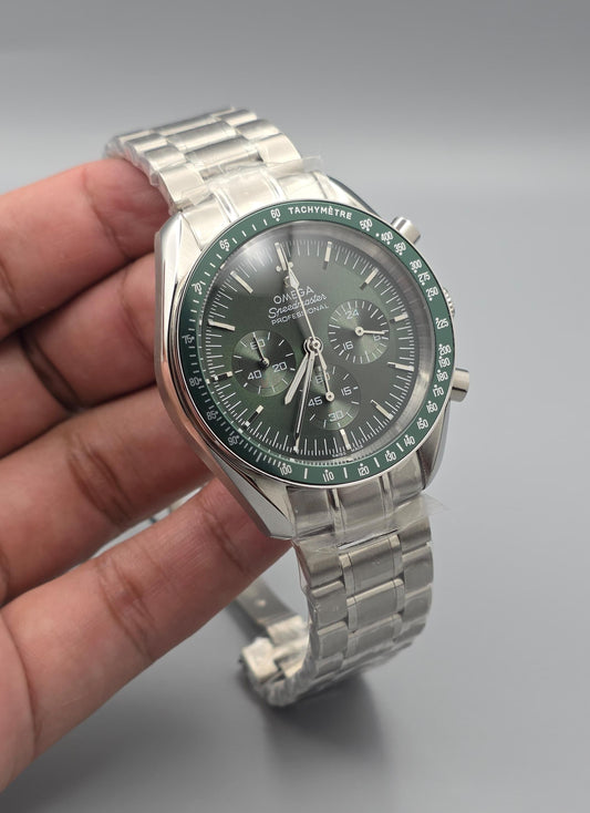 Premium Stainless Steel Olive Green Professional Multi-Function Luxury Watch