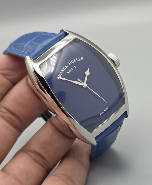High Quality Luxury Branded Watch - Silver