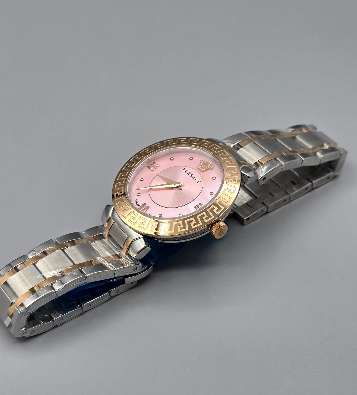 Luxury Rose Gold Pink Dial – Elegance Edition