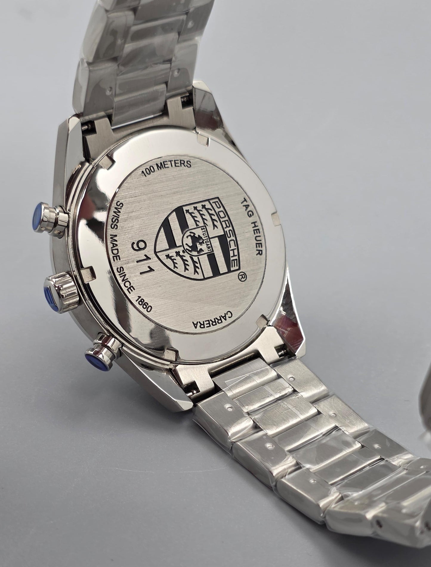 Luxury Chronograph Watch – White Dial Edition