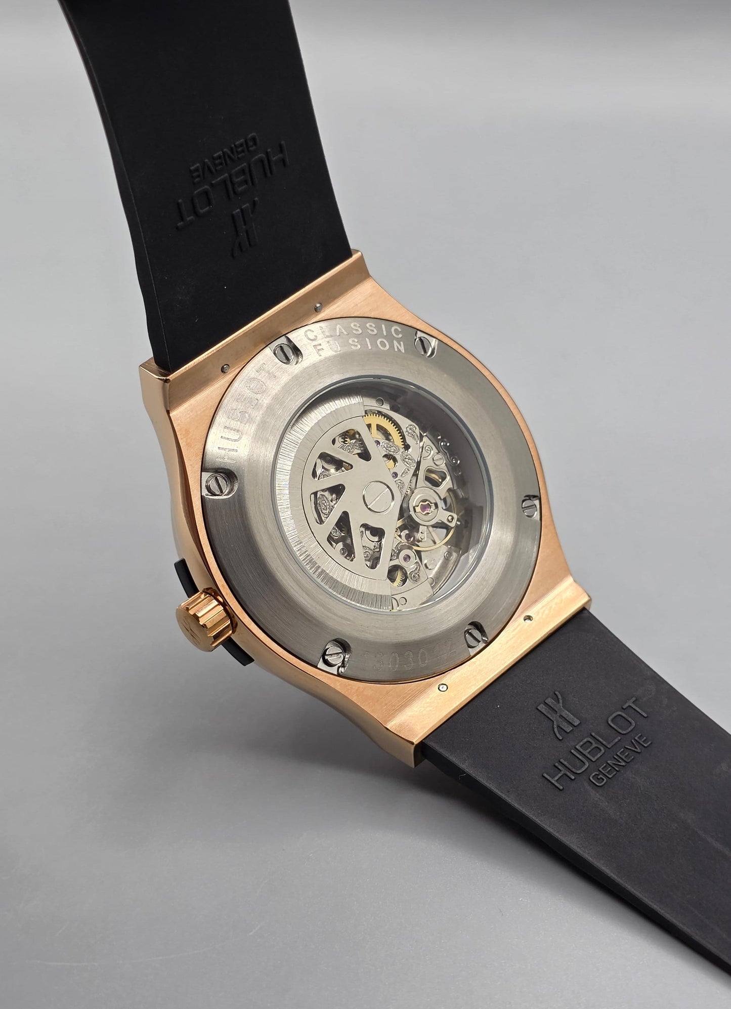 Luxury Skeleton Diamond Watch – Rose Gold Edition