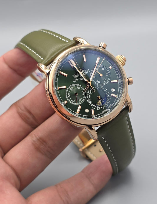 Luxury Green Calendar – Heritage Edition