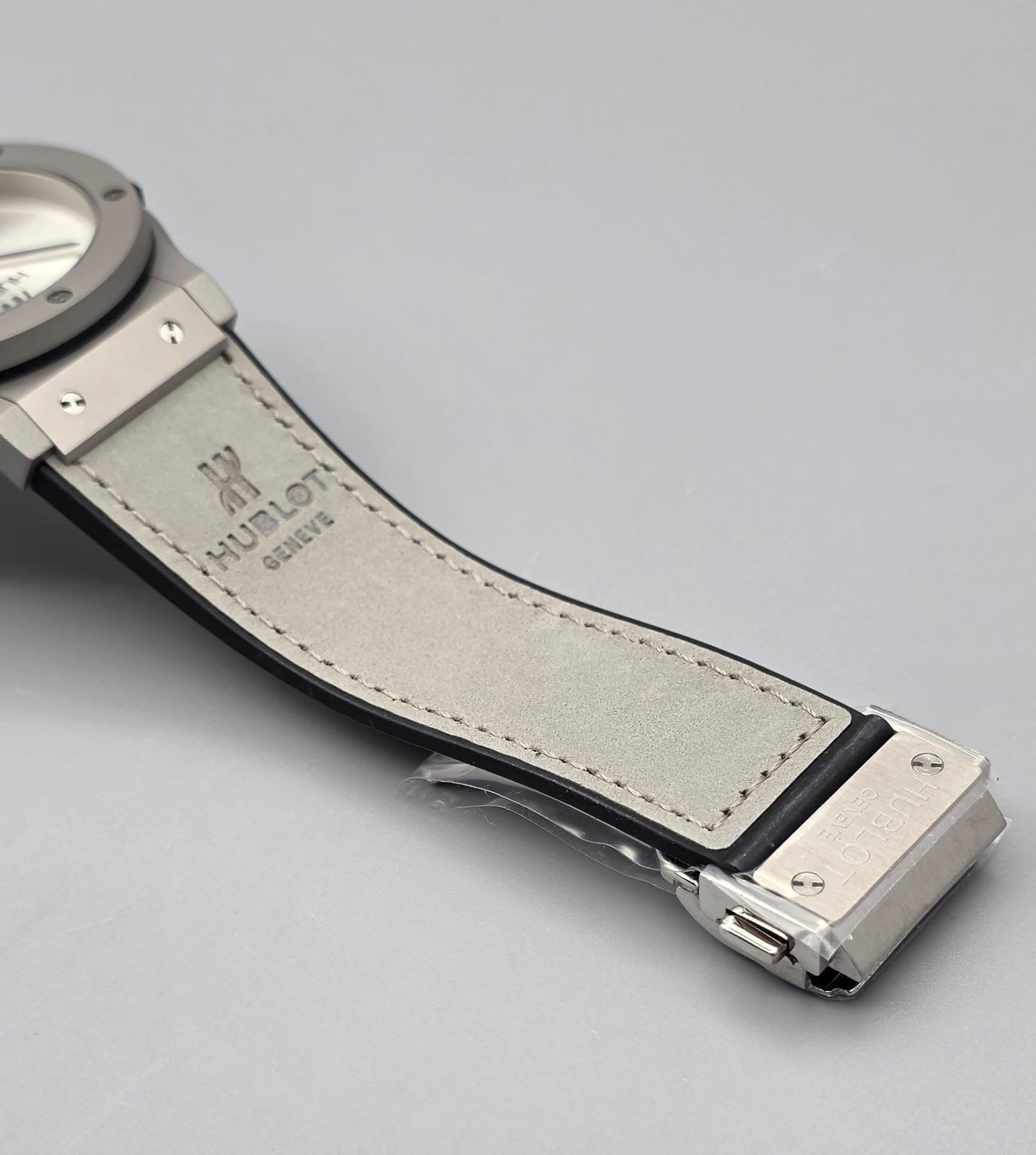 Premium Grey Sunray Automatic Strap Watch