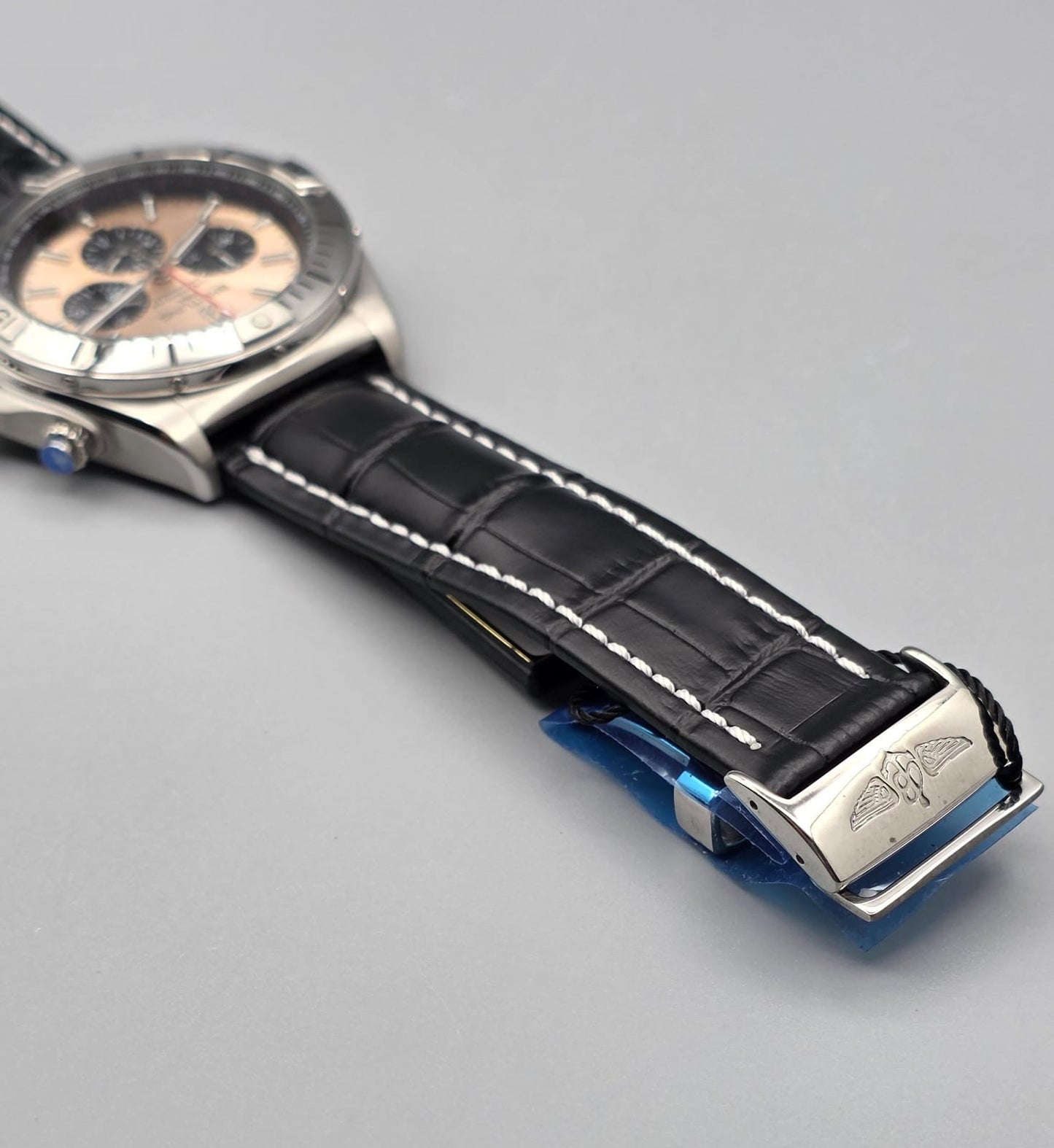 Luxury Chronograph Watch – Champagne Dial