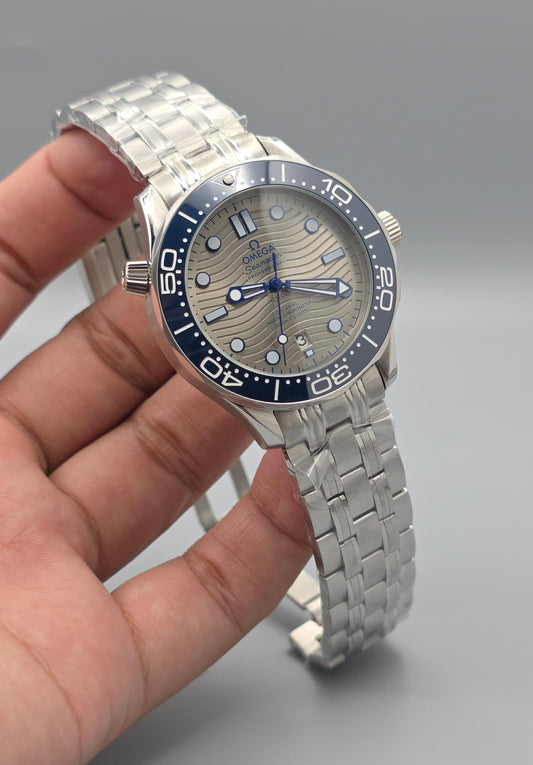 Luxury Grey Blue Diver Automatic – Steel Edition