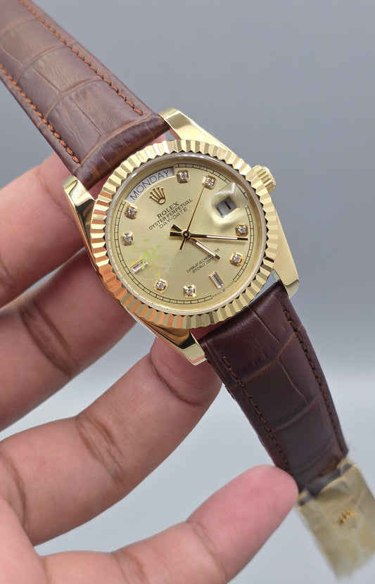 Luxury Gold Dial Watch – Leather Strap