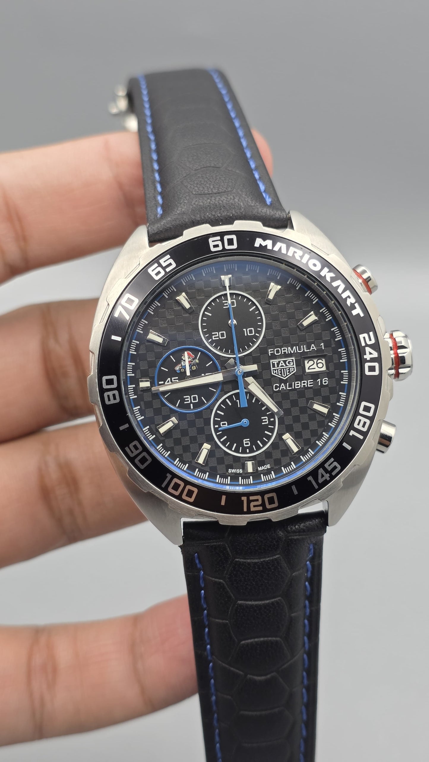 Luxury Chronograph Leather Watch – Black Dial Edition