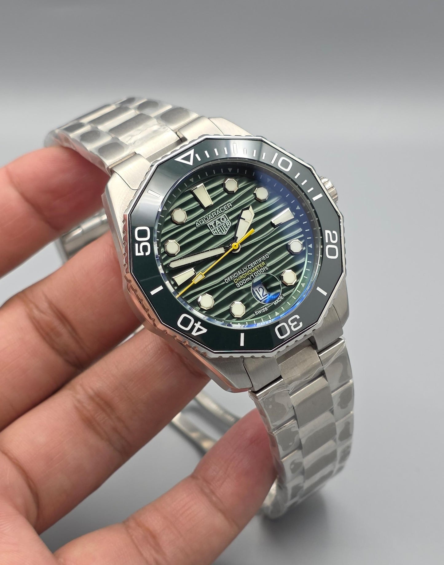 Luxury Green Diver Automatic – Steel Edition