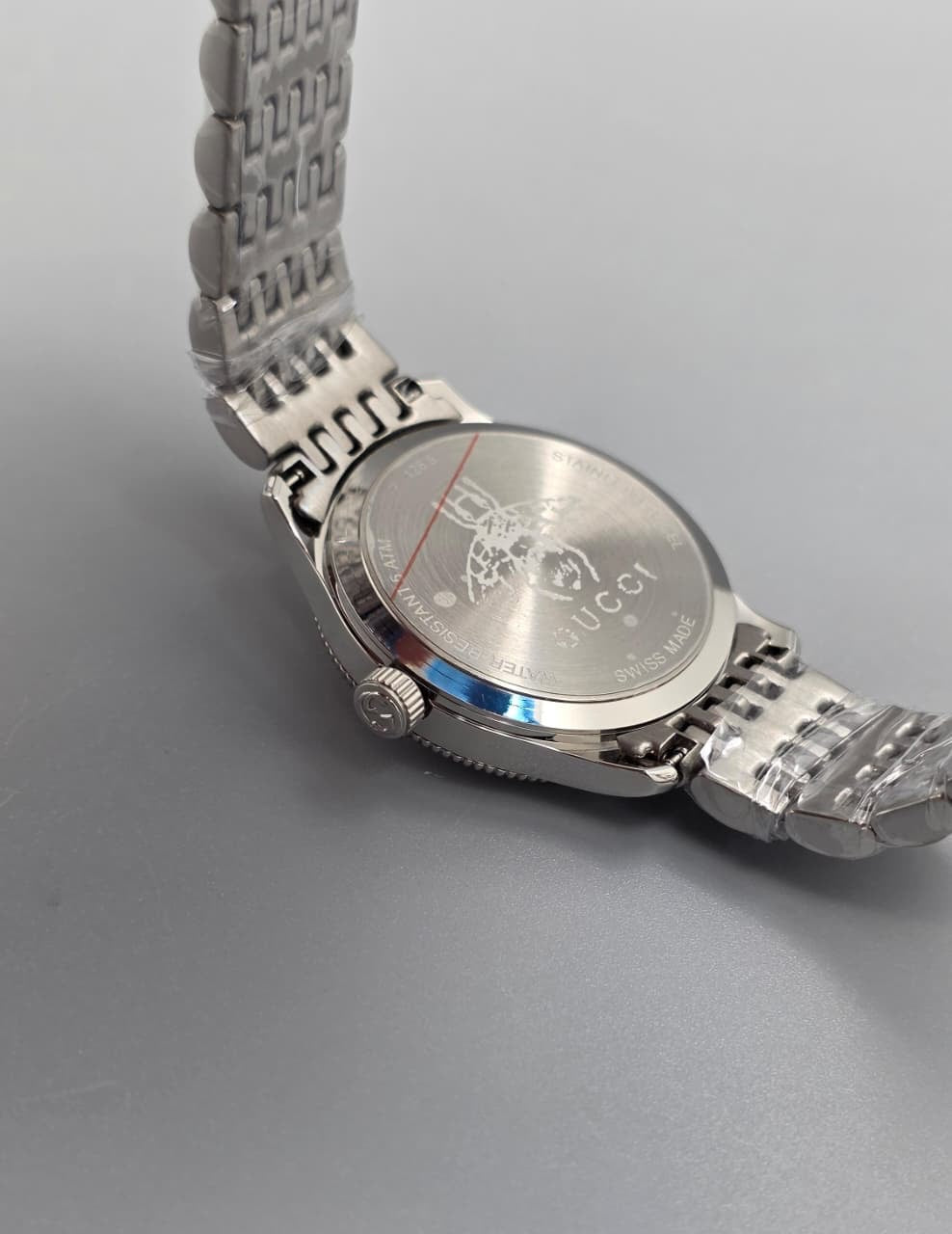 Luxury Ladies Watch – Silver Bee Dial Edition