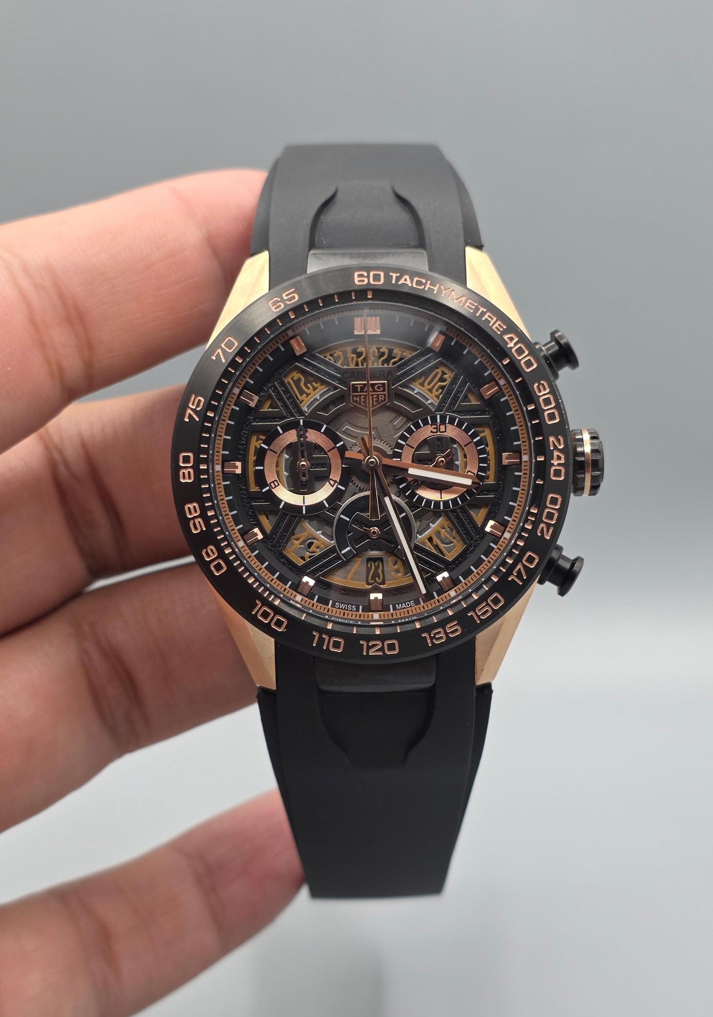 Luxury Chronograph Watch – Black & Rose Gold Edition