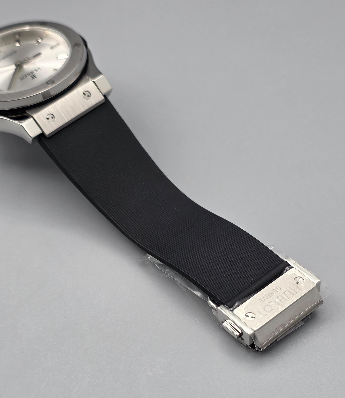 Premium Silver Dial Automatic Luxury Watch – Black Rubber Strap