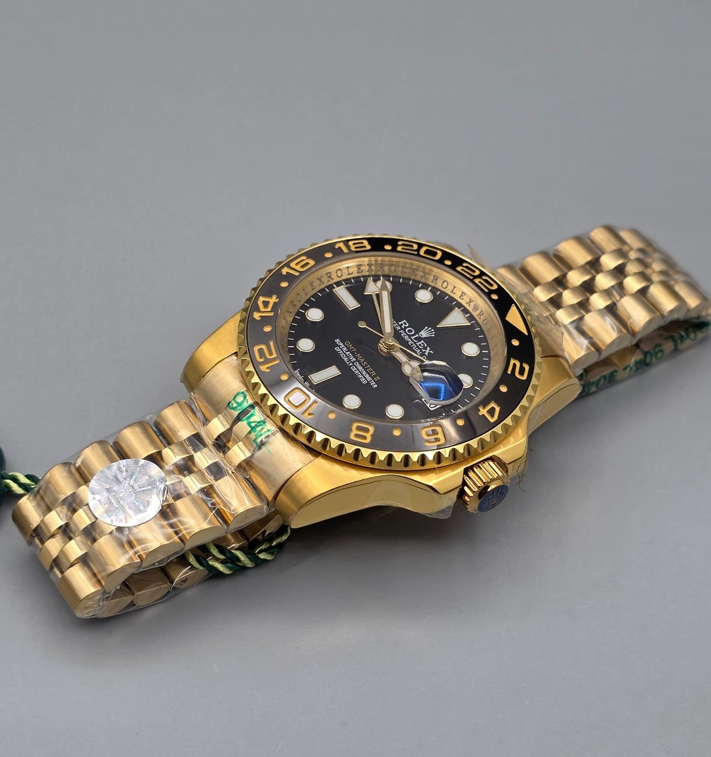 Luxury GMT Automatic – Full Gold Edition