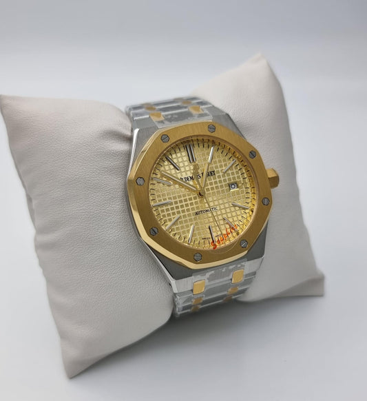 High Quality Luxury Branded Watch - Gold & Silver