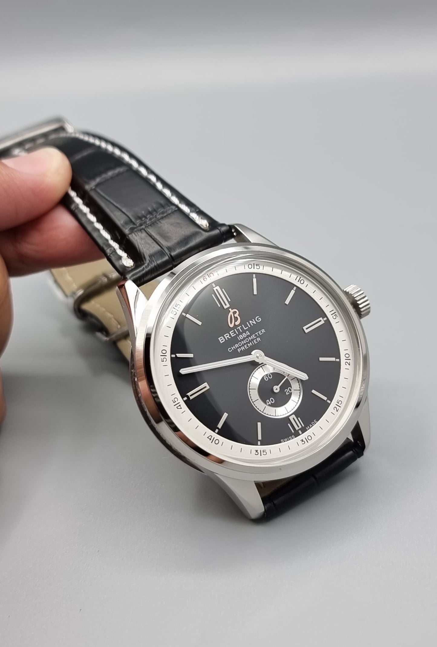 High Quality Luxury Branded Watch - Silver & Black