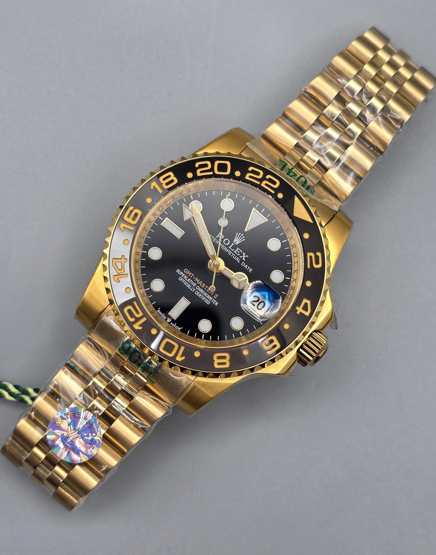 Luxury GMT Automatic – Full Gold Edition