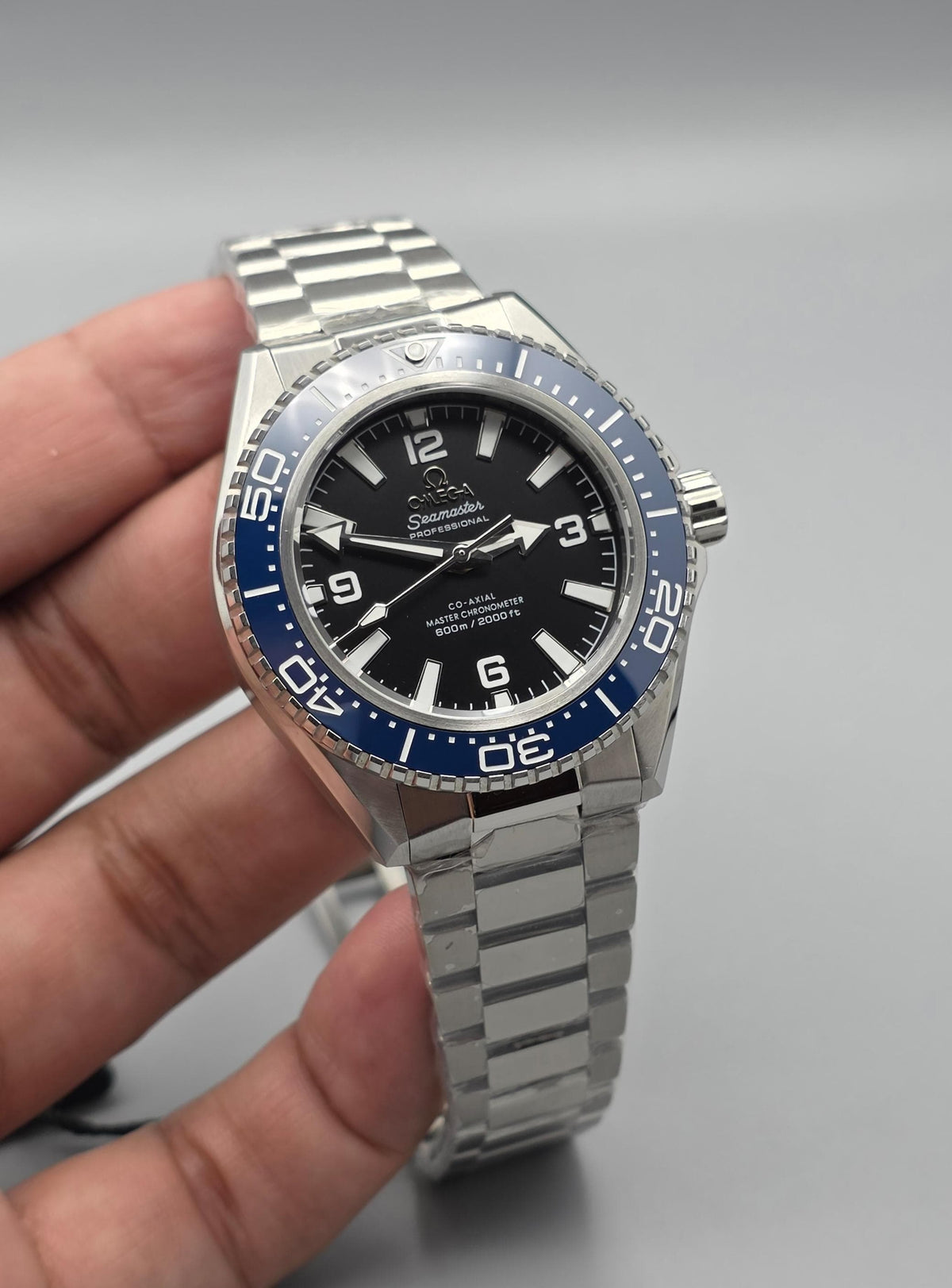 Premium Stainless Steel Black Dial Blue Bezel Automatic Diver Luxury Watch
