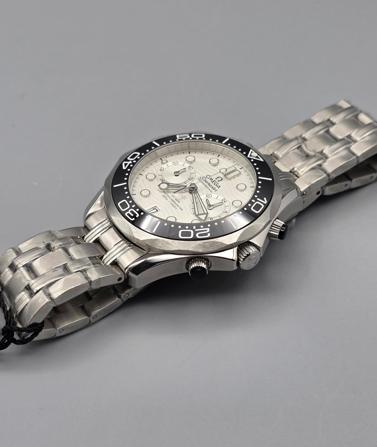 Premium Stainless Steel White Dial Diver Chronograph Luxury Watch