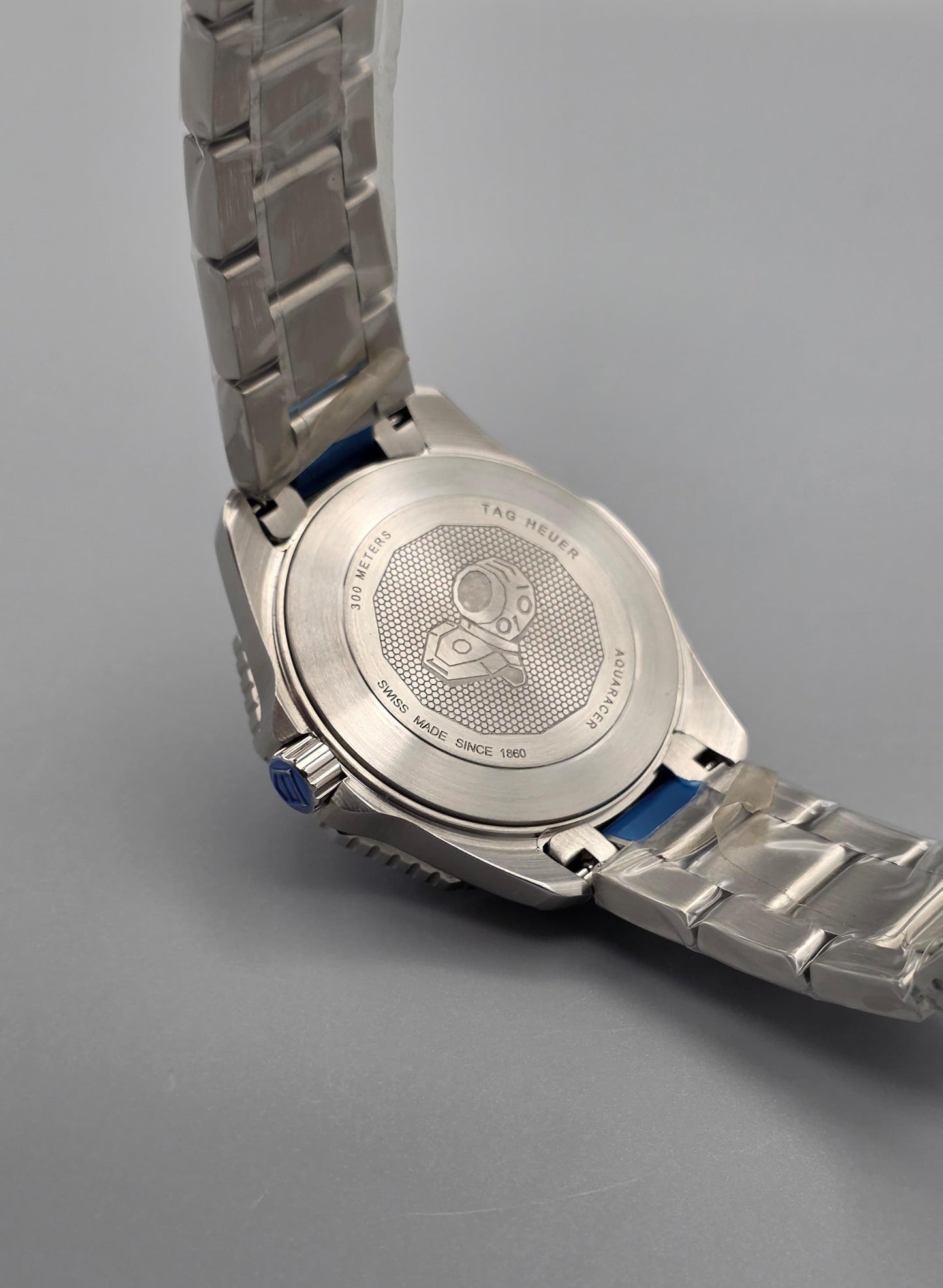 Luxury Blue Diver Ladies Watch – Diamond Edition