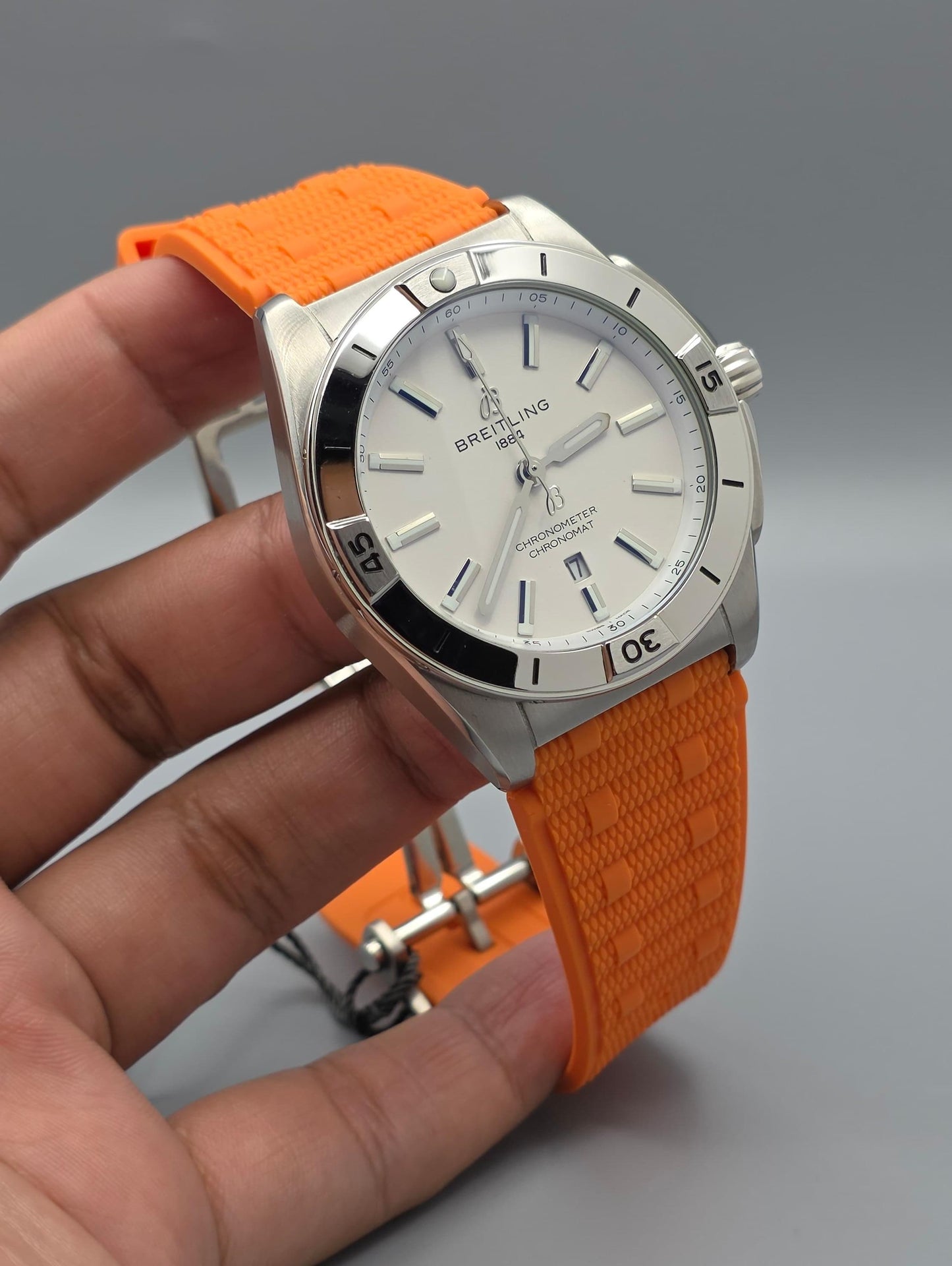 Luxury Automatic – White Orange Edition