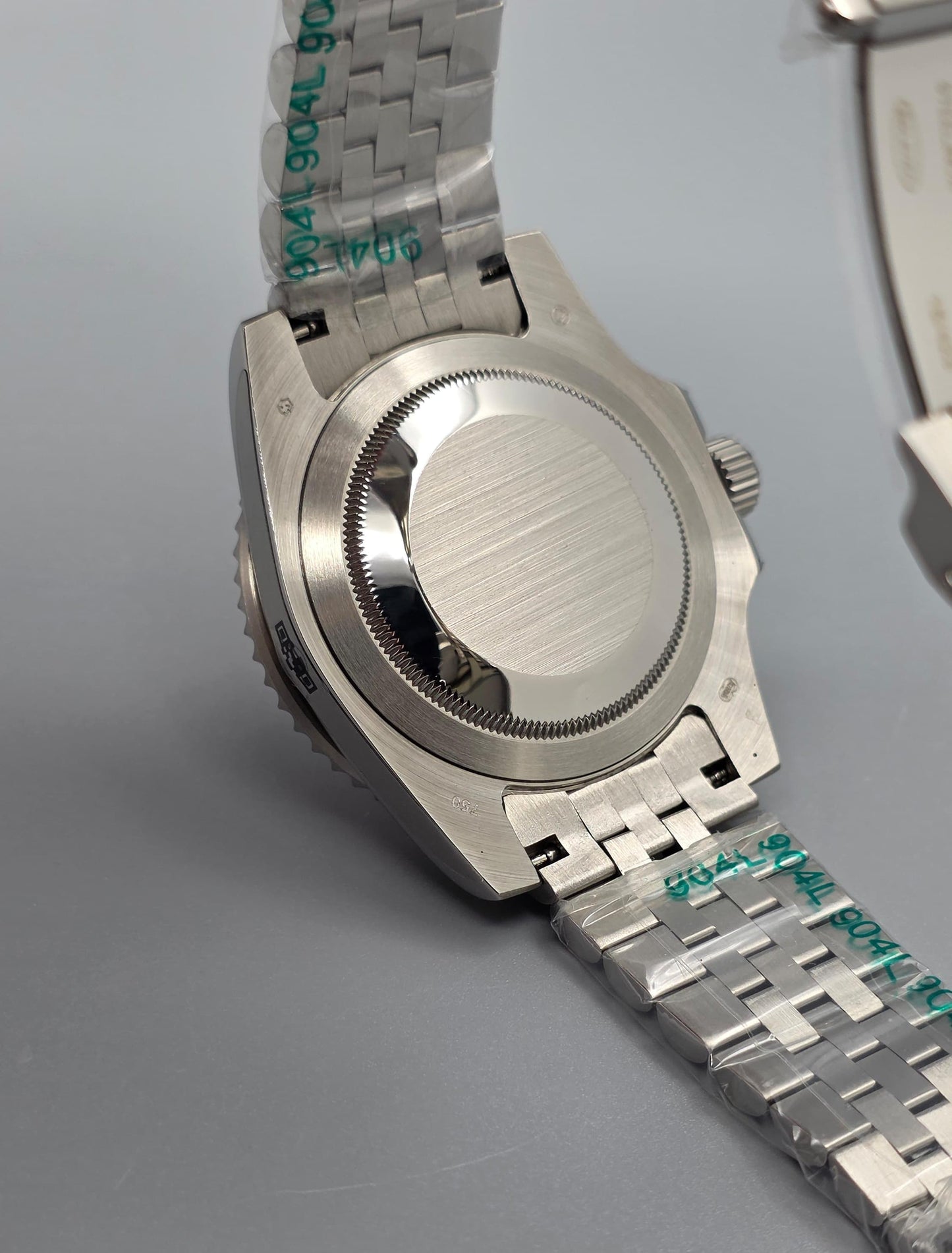 Luxury Red Bezel Automatic – Jubilee Edition
