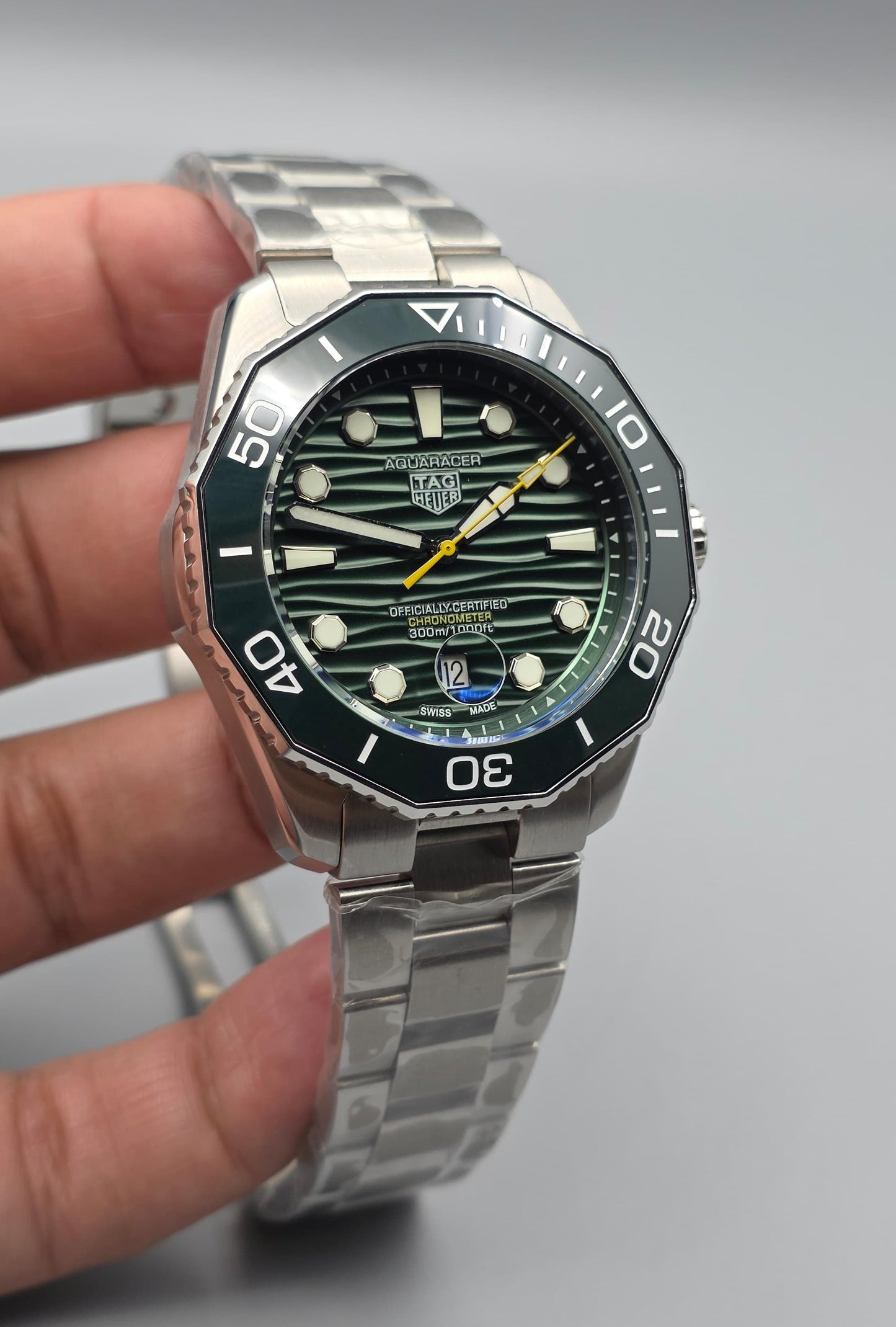 Luxury Green Diver Automatic – Steel Edition