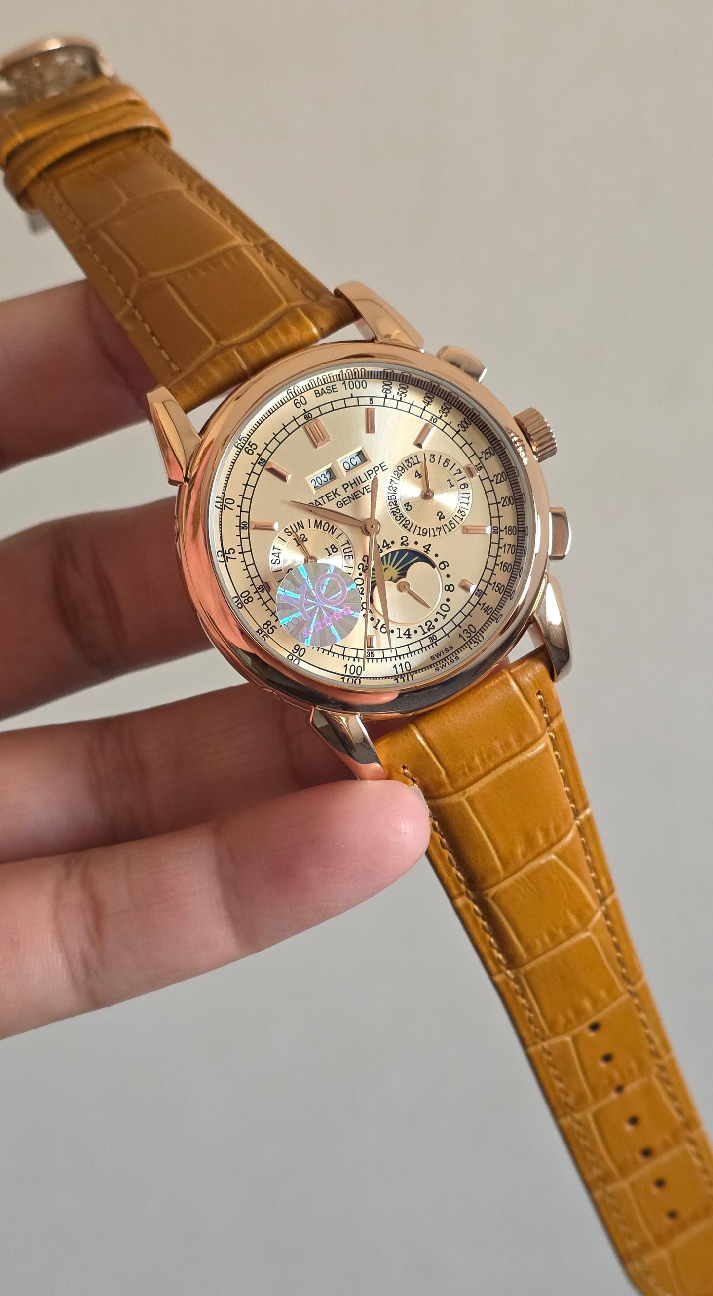 Luxury Automatic Watch – Rose Gold Perpetual Calendar