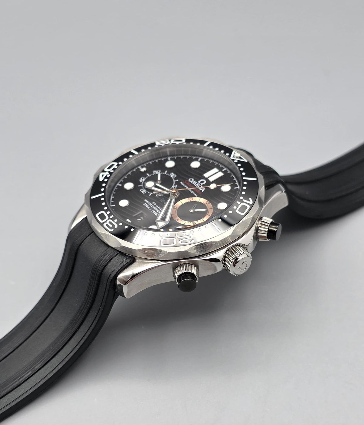 Premium Stainless Steel Black Wave Dial Luxury Automatic Watch