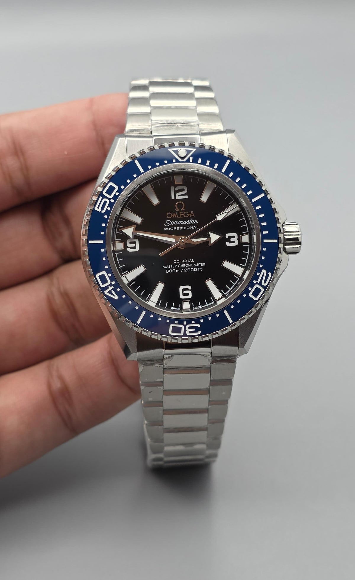 Premium Stainless Steel Black Dial Blue Bezel Automatic Diver Luxury Watch