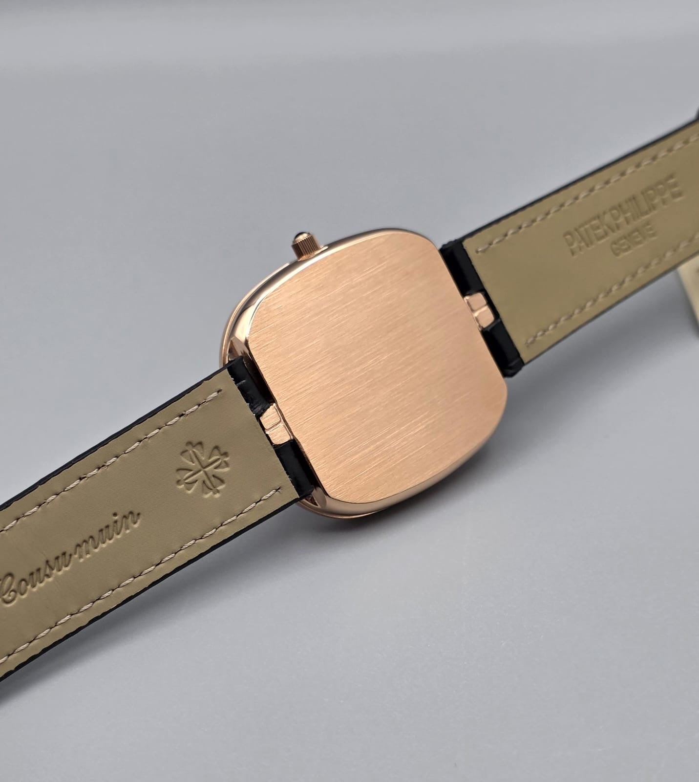 Luxury Dress Watch – Golden Ellipse Rose Gold Black Edition