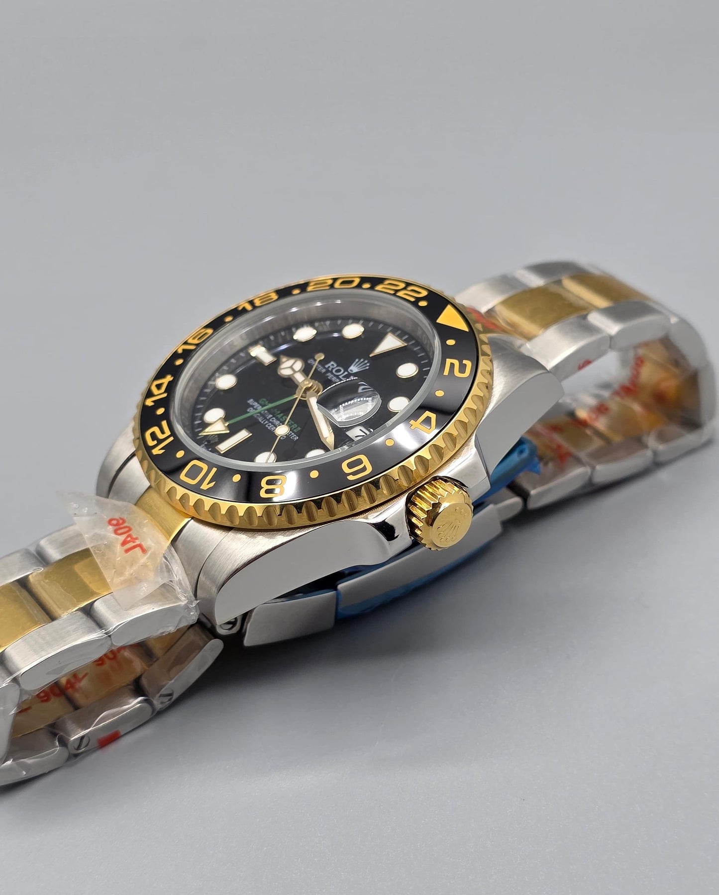 High Quality Luxury Branded Watch - Two tone G.M.T
