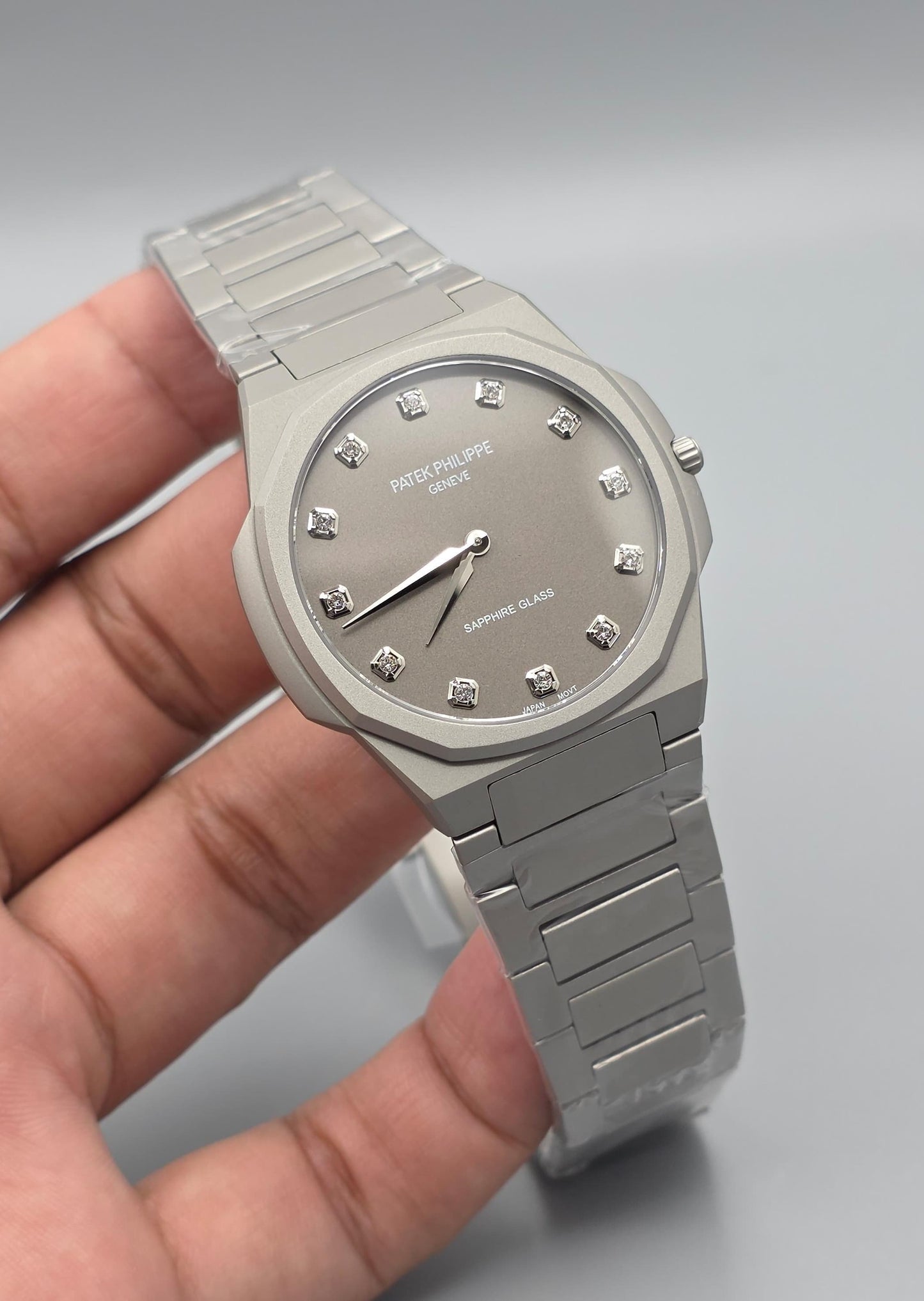 Elegant Grey Dial Diamond-Style Stainless Steel Watch