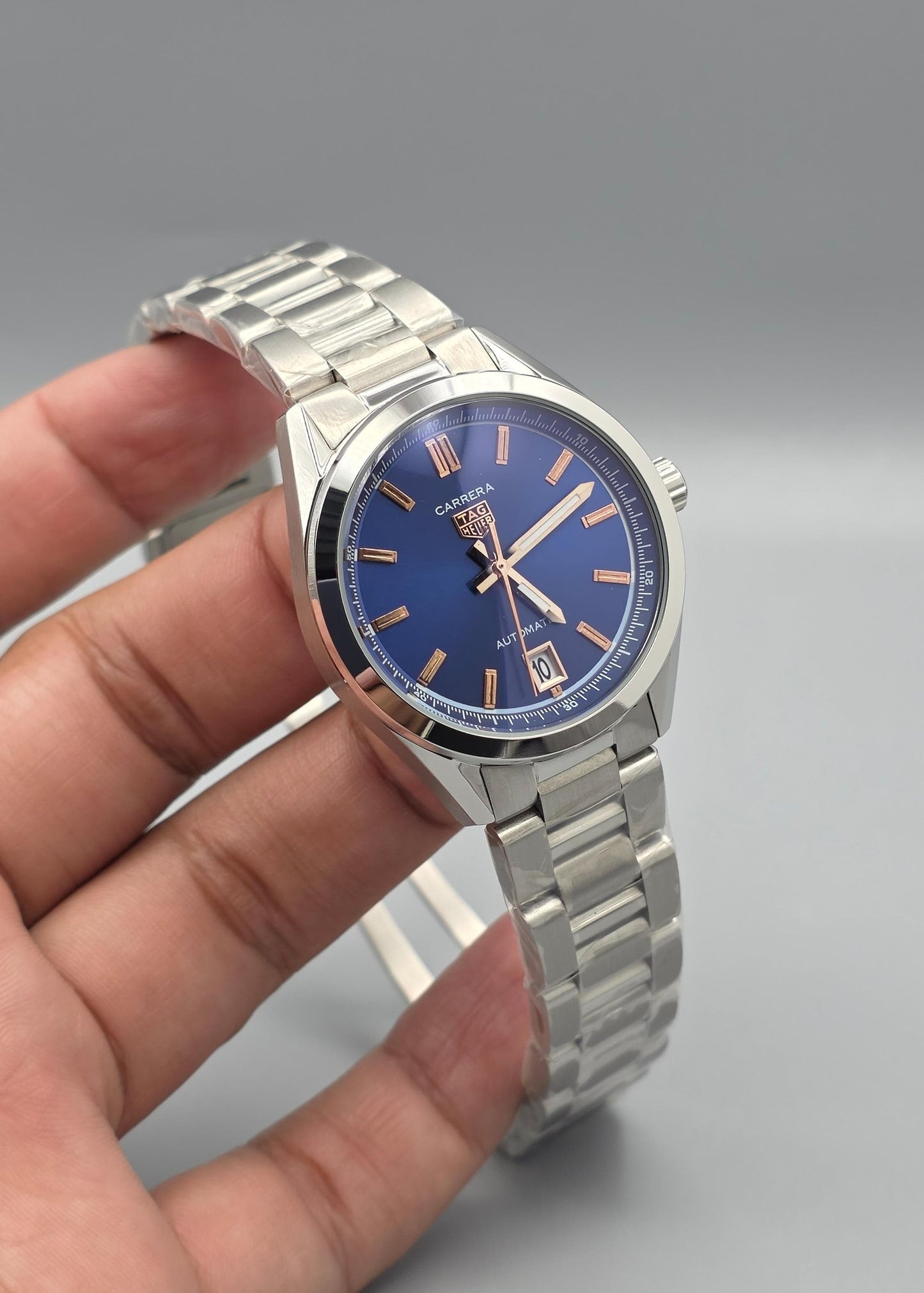 Luxury Ladies Date Watch – Silver Blue Edition