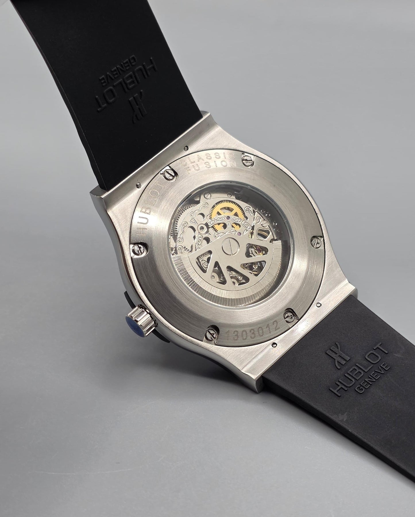 Luxury Skeleton Diamond Watch – Black Rubber Edition