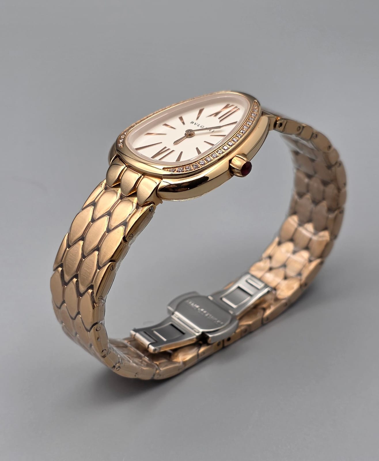 Luxury Serpent Style Ladies Watch – Rose Gold Edition