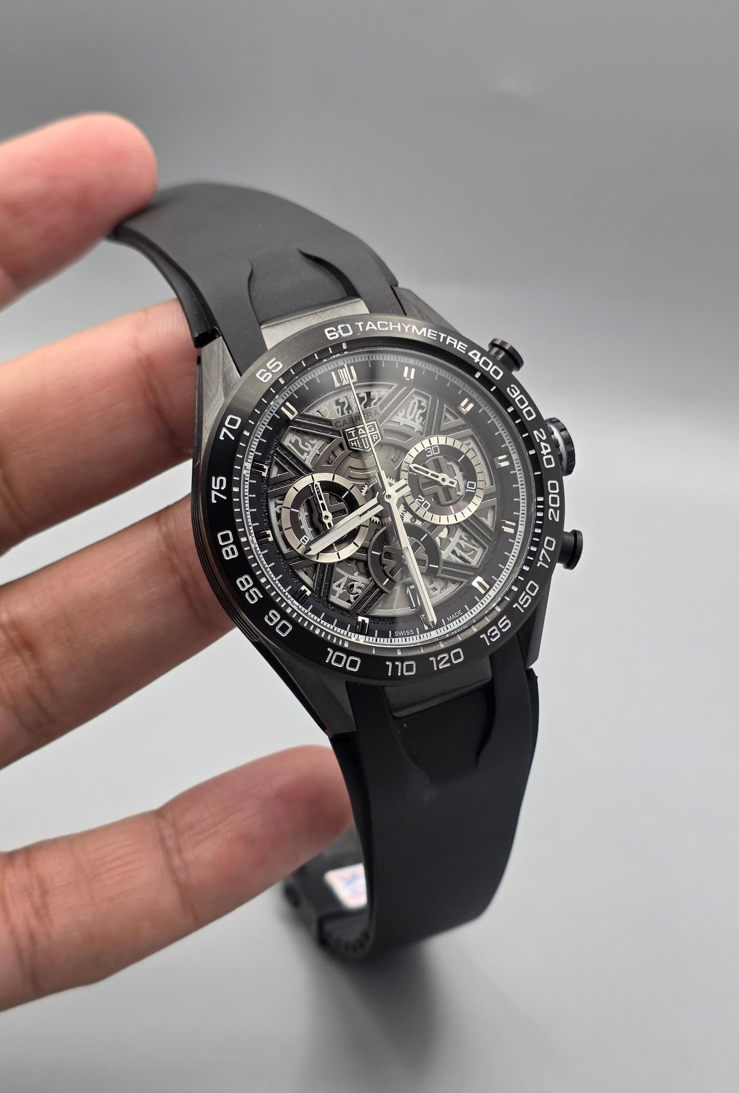 Luxury Chronograph Watch – Black Edition
